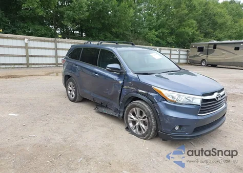 2015 Toyota Highlander Le Plus V6 from USA, damaged, VIN 5TDZKRFH2FS094942